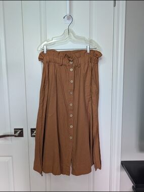 Button-Front Paperbag Midi Skirt in Rust Brown